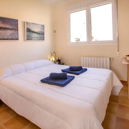 Larauri Nova By Interhome Oliva